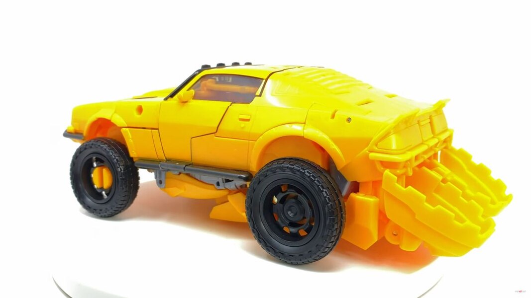 Image Of Beast Mode Bumblebee From Transformers Rise Of The Beasts  (26 of 27)